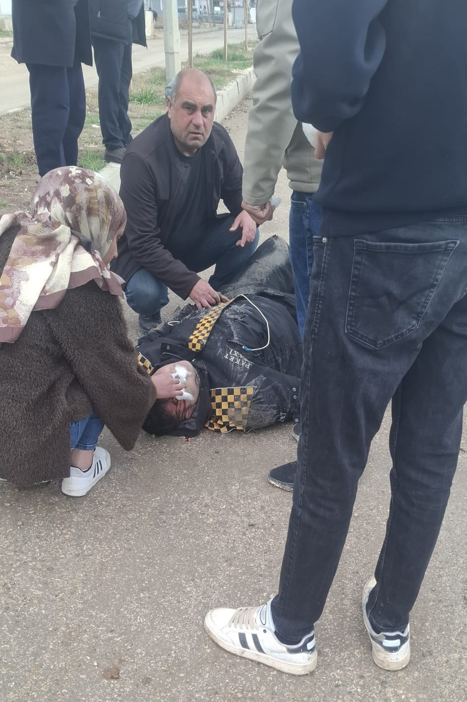 Devrilen motosikletin sürücüsü yaralandı