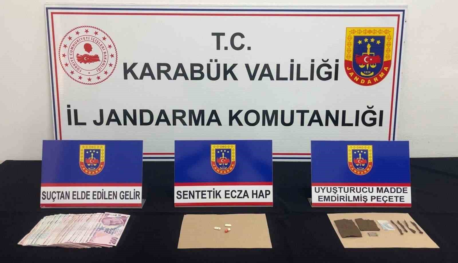 Karab&uuml;k&rsquo;te uyuşturucu operasyonu: 3 ş&uuml;pheli adliyeye sevk edildi

