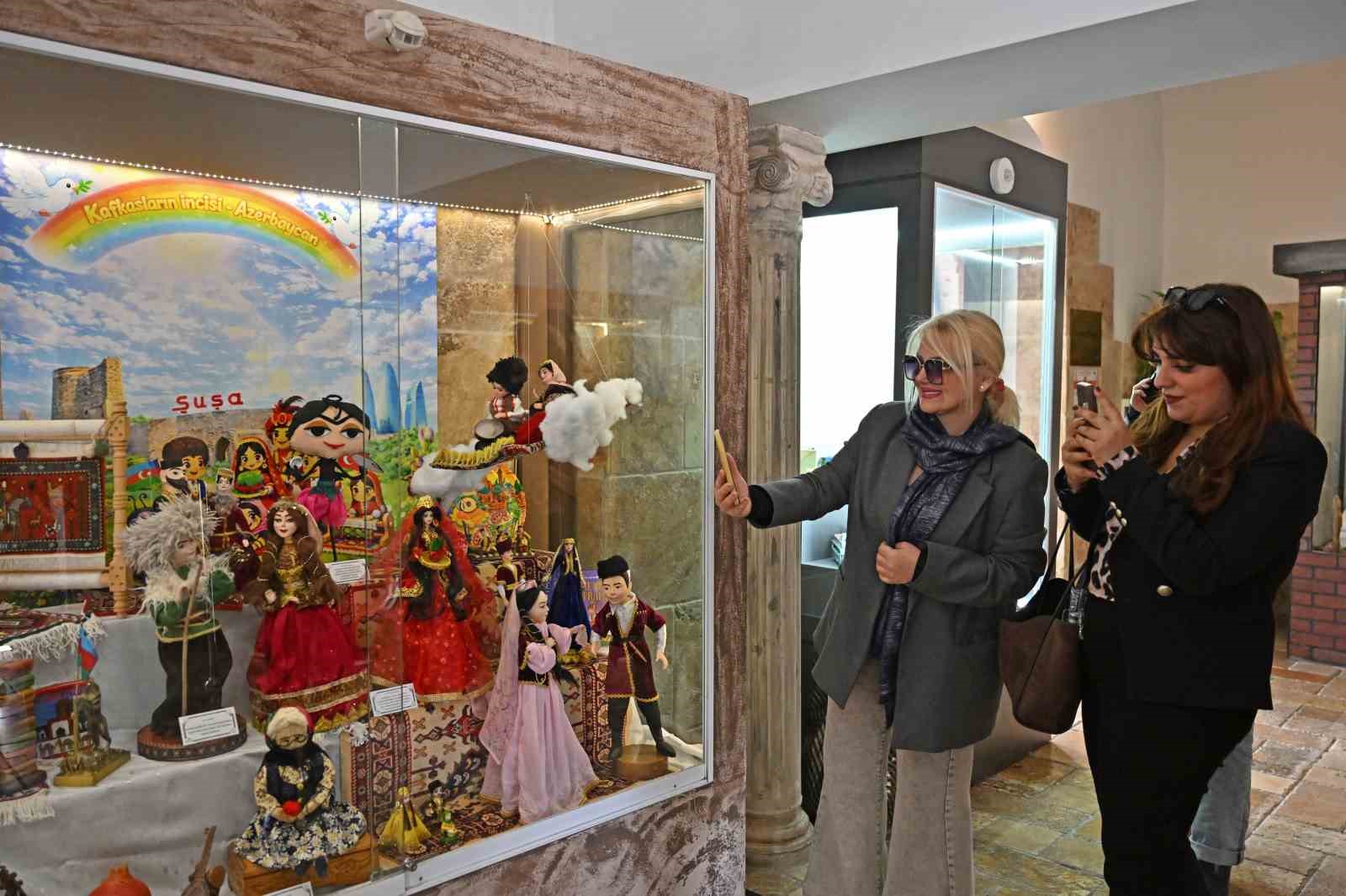 Antalya Oyuncak M&uuml;zesi&rsquo;ne Azerbaycan&rsquo;dan 26 par&ccedil;alık bağış
