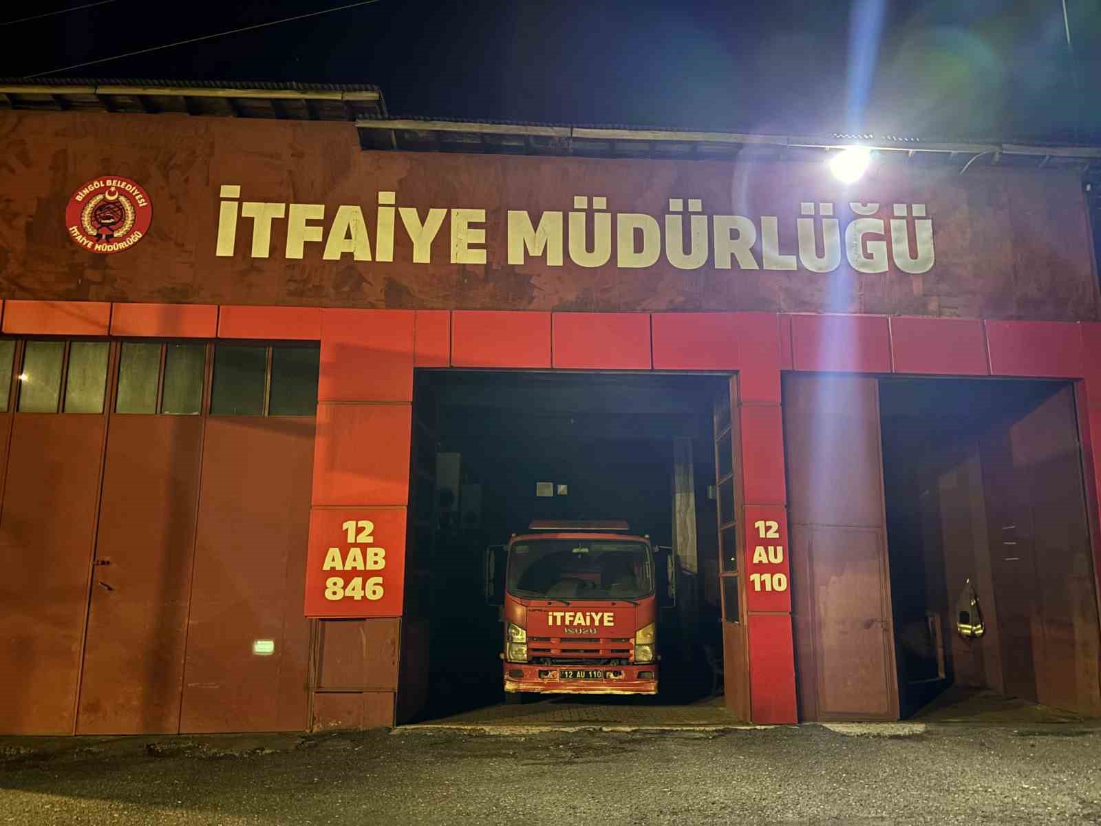 Sahur sofrasında ihbar geldi, itfaiye göreve koştu