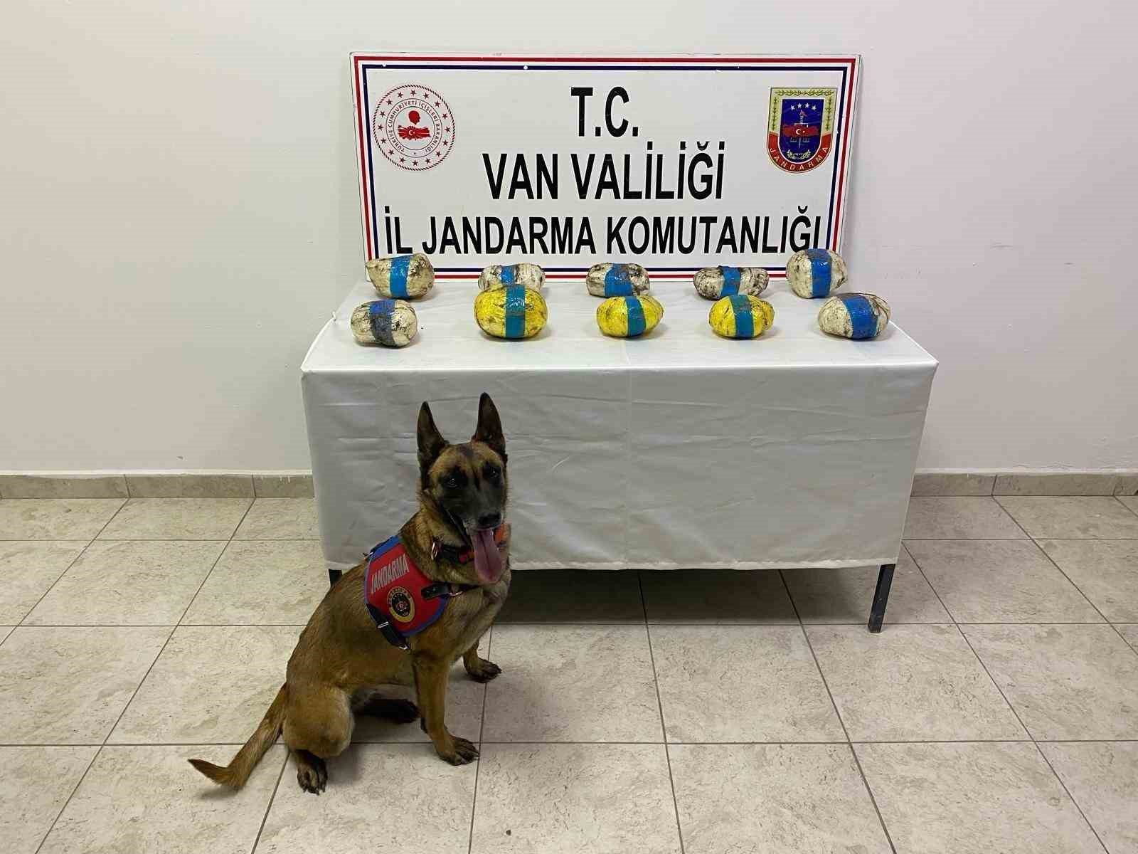 Tuşba’da 11 kilo metamfetamin ele geçirildi