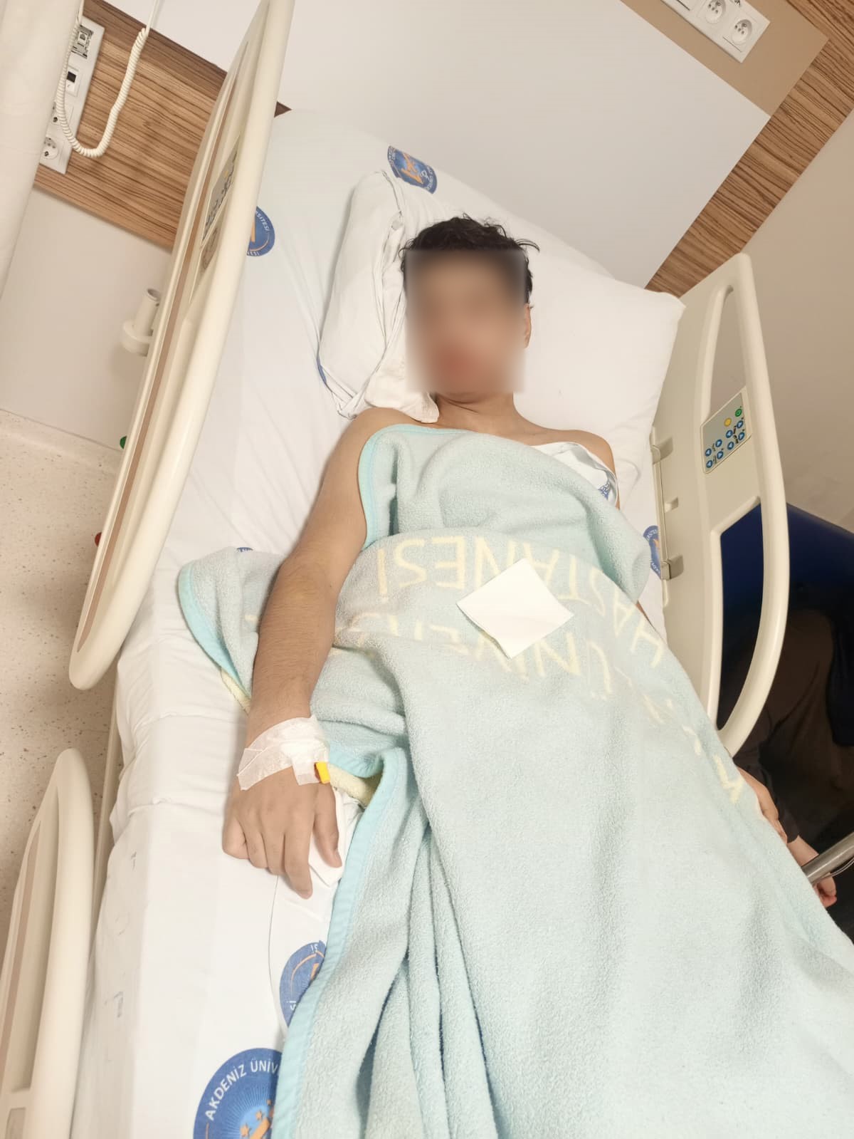 Okulda akran zorbalığı iddiası: 15 yaşındaki &ouml;ğrencinin &ccedil;enesi kırıldı
