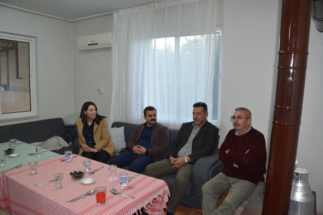 K&ouml;yceğiz Kaymakamı Kumcu, ilk iftarda &Ccedil;elik ailesine konuk oldu
