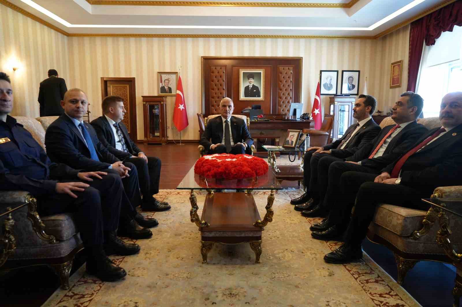 Bakan Ersoy: "K&uuml;lt&uuml;r ve turizm alanında elde ettiğimiz tarihi başarılarla &uuml;lkemiz &uuml;st liglere &ccedil;ıkmıştır"
