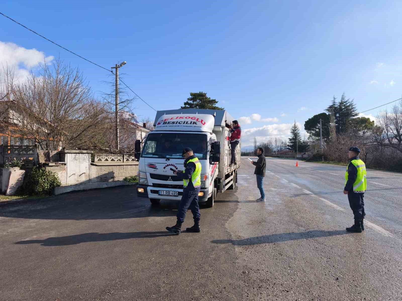 Bilecik’te müşterek yol kontrol ve denetim faaliyeti