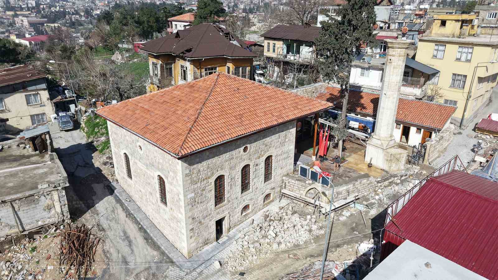 Kahramanmaraş&rsquo;ta restorasyonu tamamlanan 5 cami daha ibadete a&ccedil;ıldı
