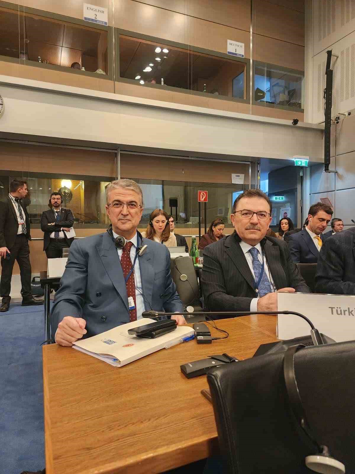 MHP&rsquo;lı Kamil Aydın, AGİTPA kış genel kurulu i&ccedil;in Viyana&rsquo;da
