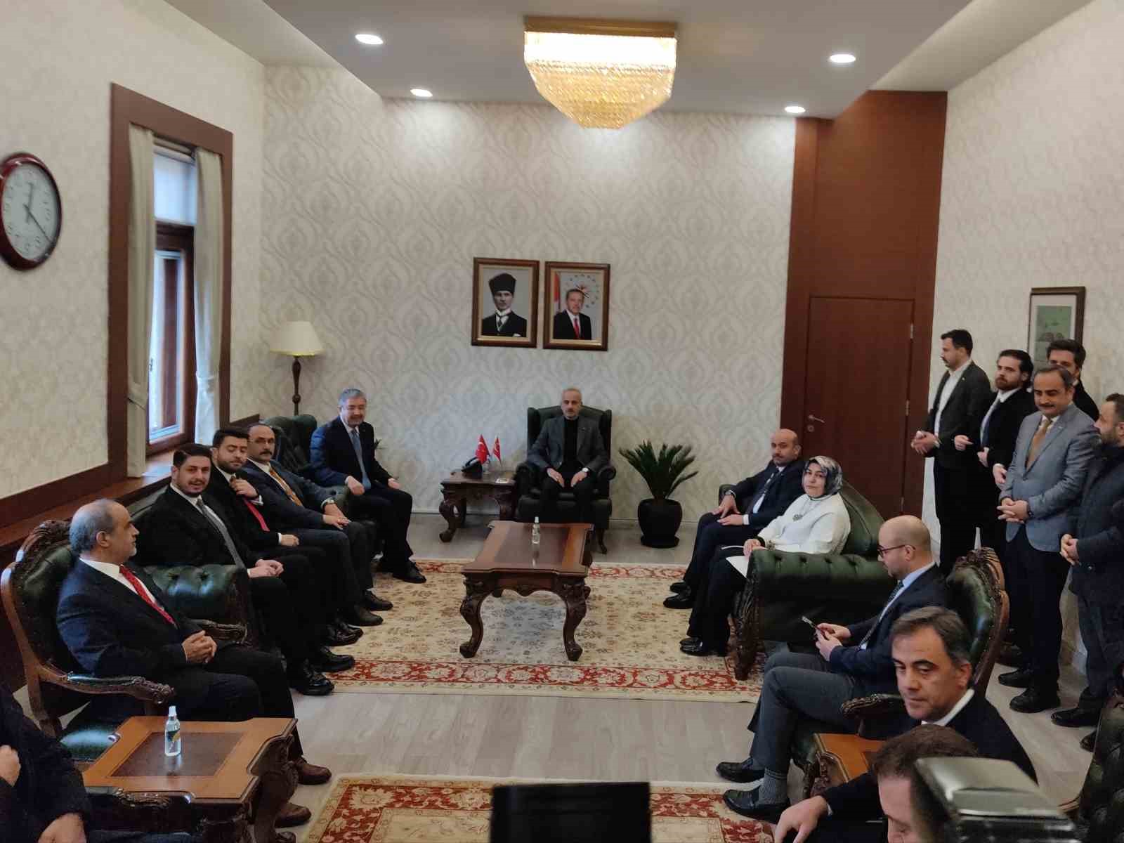 Bakan Uraloğlu, Eskişehir Valiliği&rsquo;ni ziyaret etti
