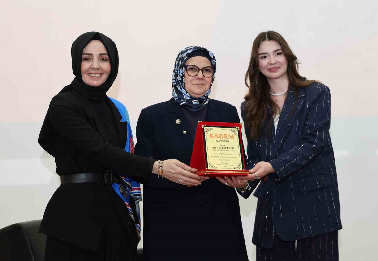 Milletvekili Böhürler, ERÜ’de gençlerle buluştu