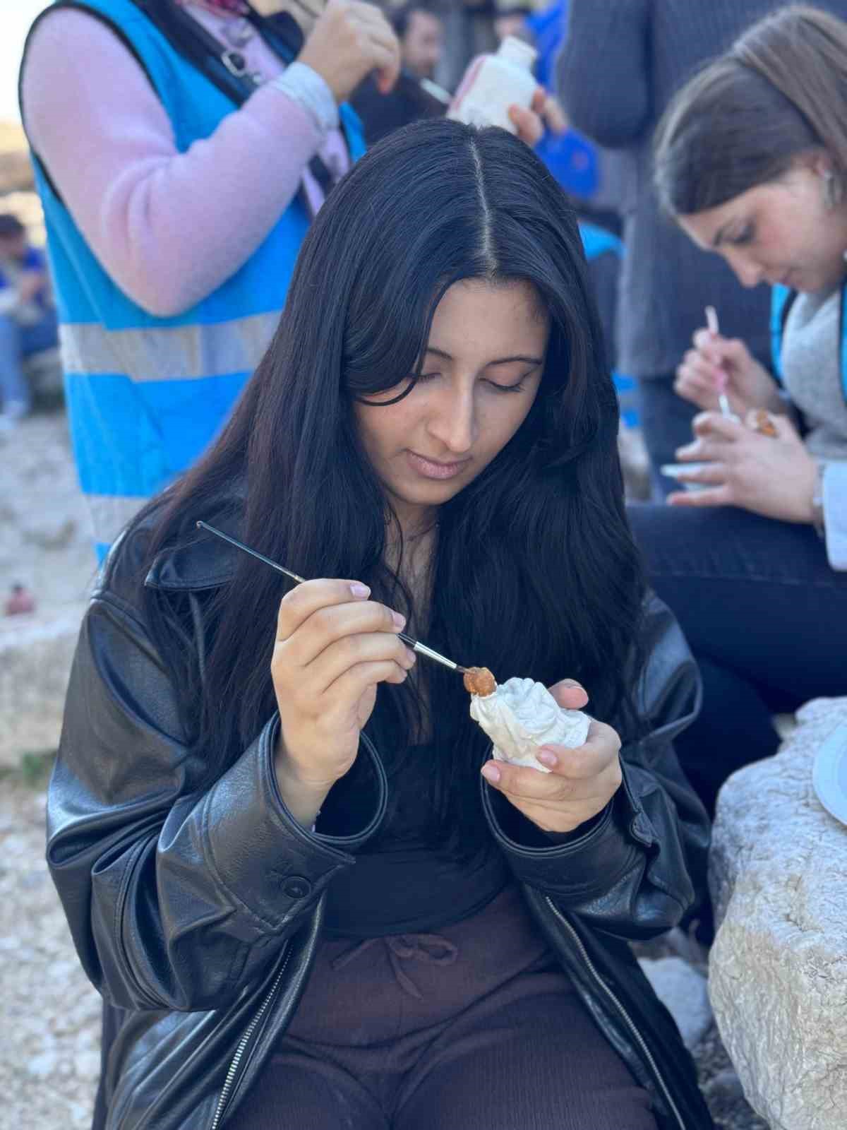 Tlos Antik Kenti&rsquo;nde tarih sanatla canlandı
