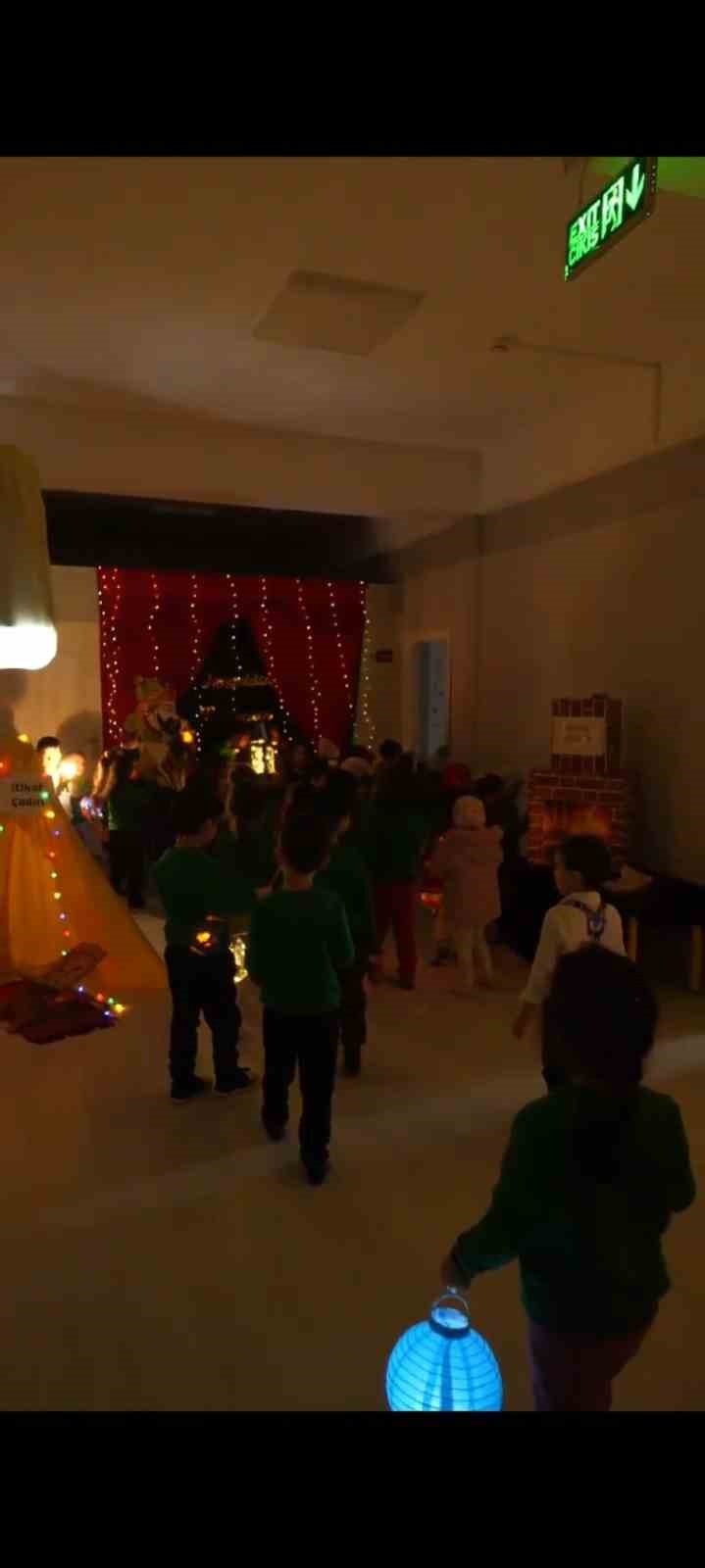 Mira&ccedil; Kur&rsquo;an Kursu&rsquo;ndan Fener alayı
