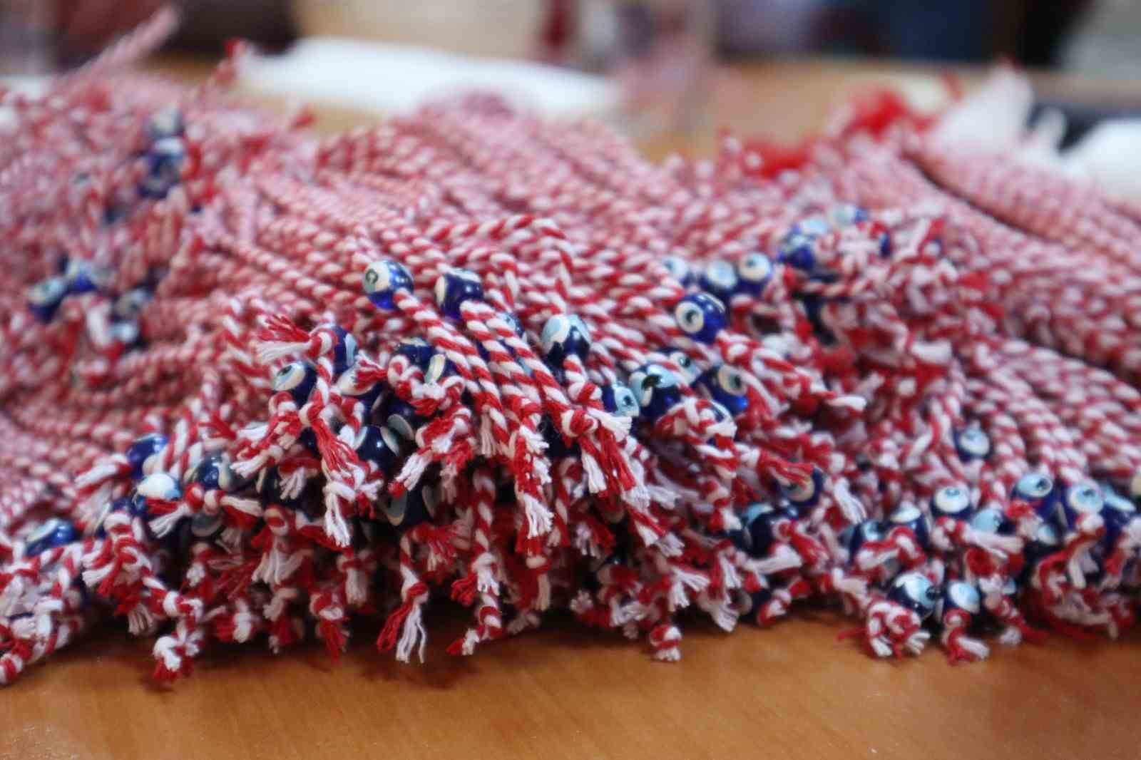 Yalova’da Balkan geleneği "marteniçka" yaşatılıyor