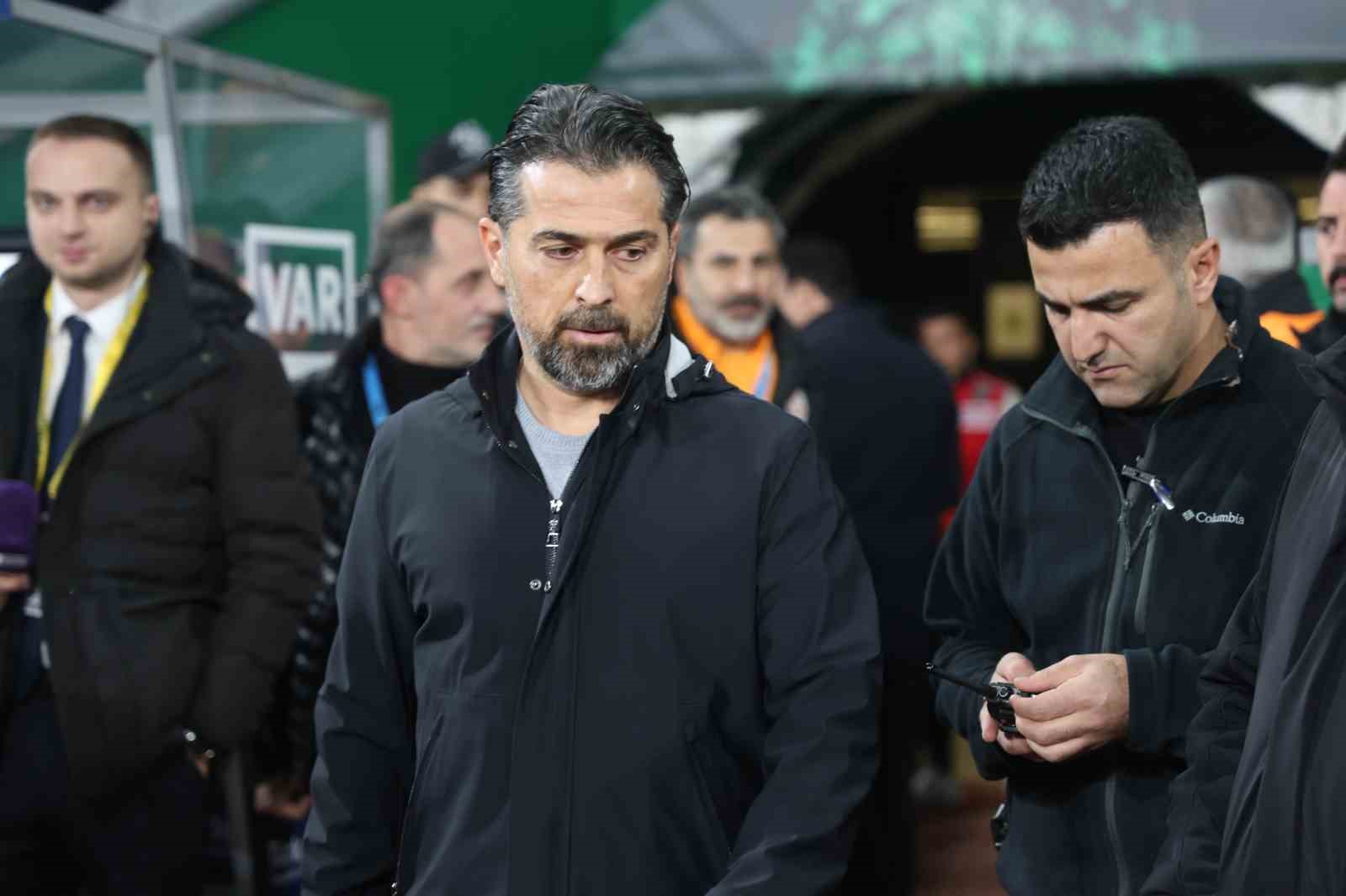 Trendyol Süper Lig: Konyaspor: 0 - Galatasaray: 0 (Maç devam ediyor)