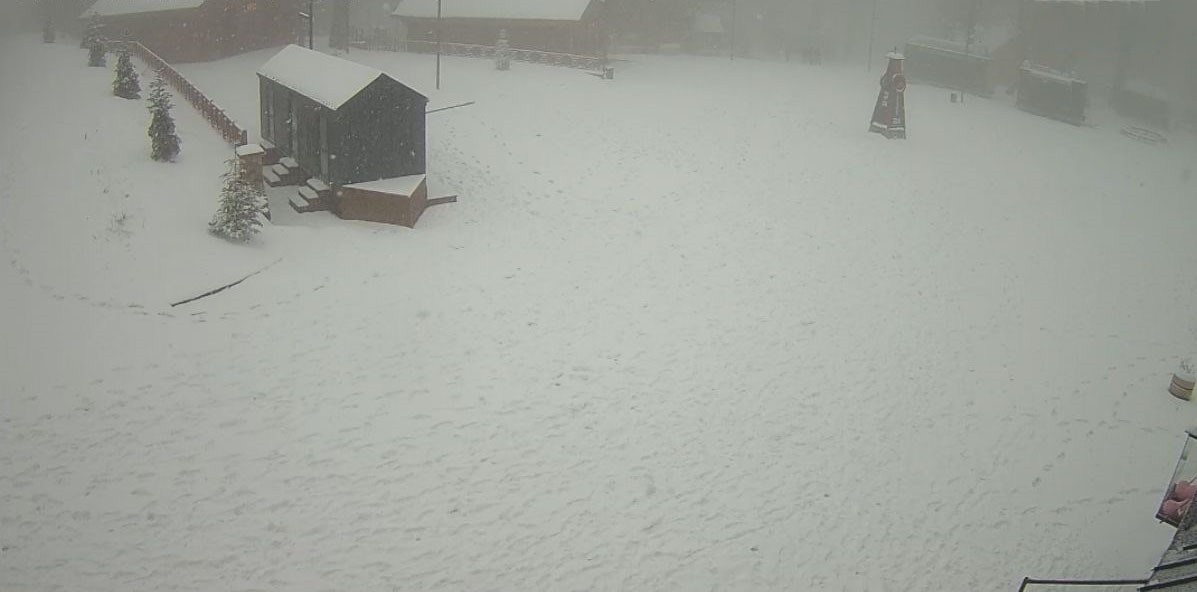 Kartepe&rsquo;de lapa lapa kar yağıyor
