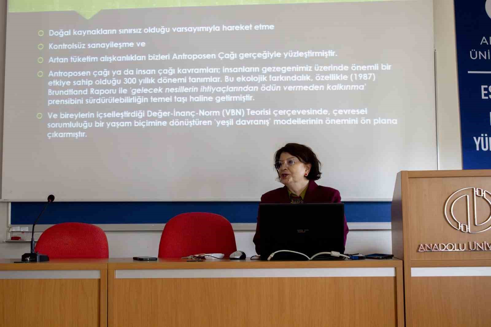 G&uuml;nl&uuml;k hayatta s&uuml;rd&uuml;r&uuml;lebilirlik bilinci ele alındı
