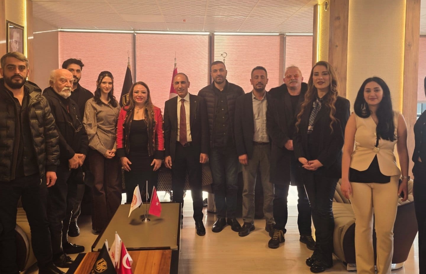 SATKOF & USTKON İzmir Ofisi&rsquo;nde istişare ve iftar buluşması d&uuml;zenlendi
