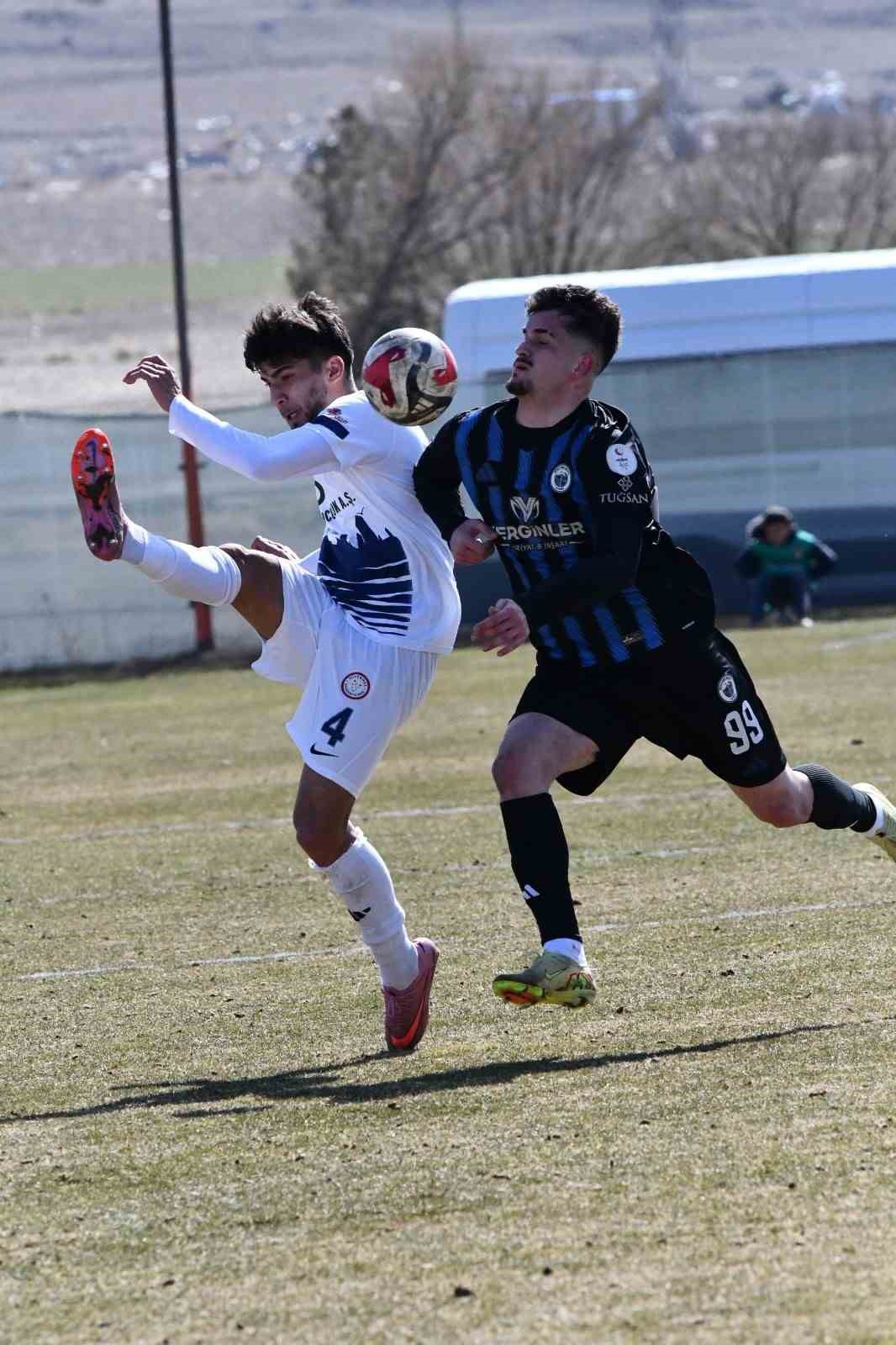 TFF 3. Lig: Suvermez Kapadokyaspor: 2 - Erciyes 38 FK: 2
