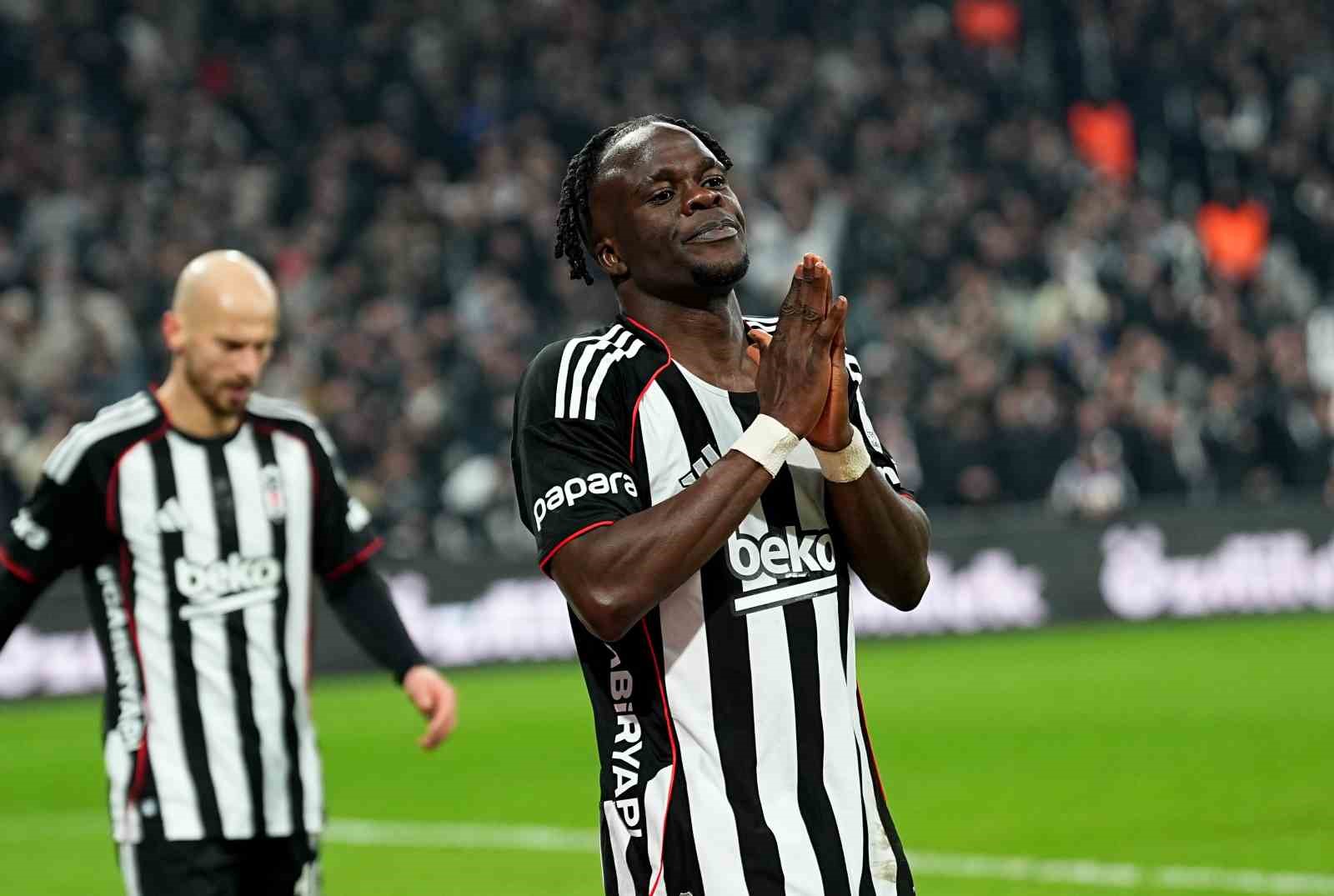 Olaitan, ilk golünü eski takımına karşı kaydetti
