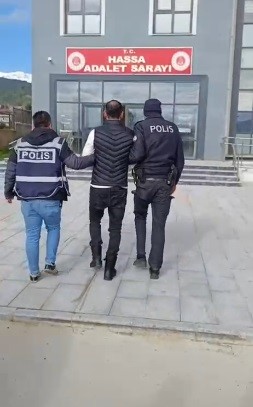 Hatay&rsquo;da hapis cezaları nedeniyle aranan 2 kişi tutuklandı
