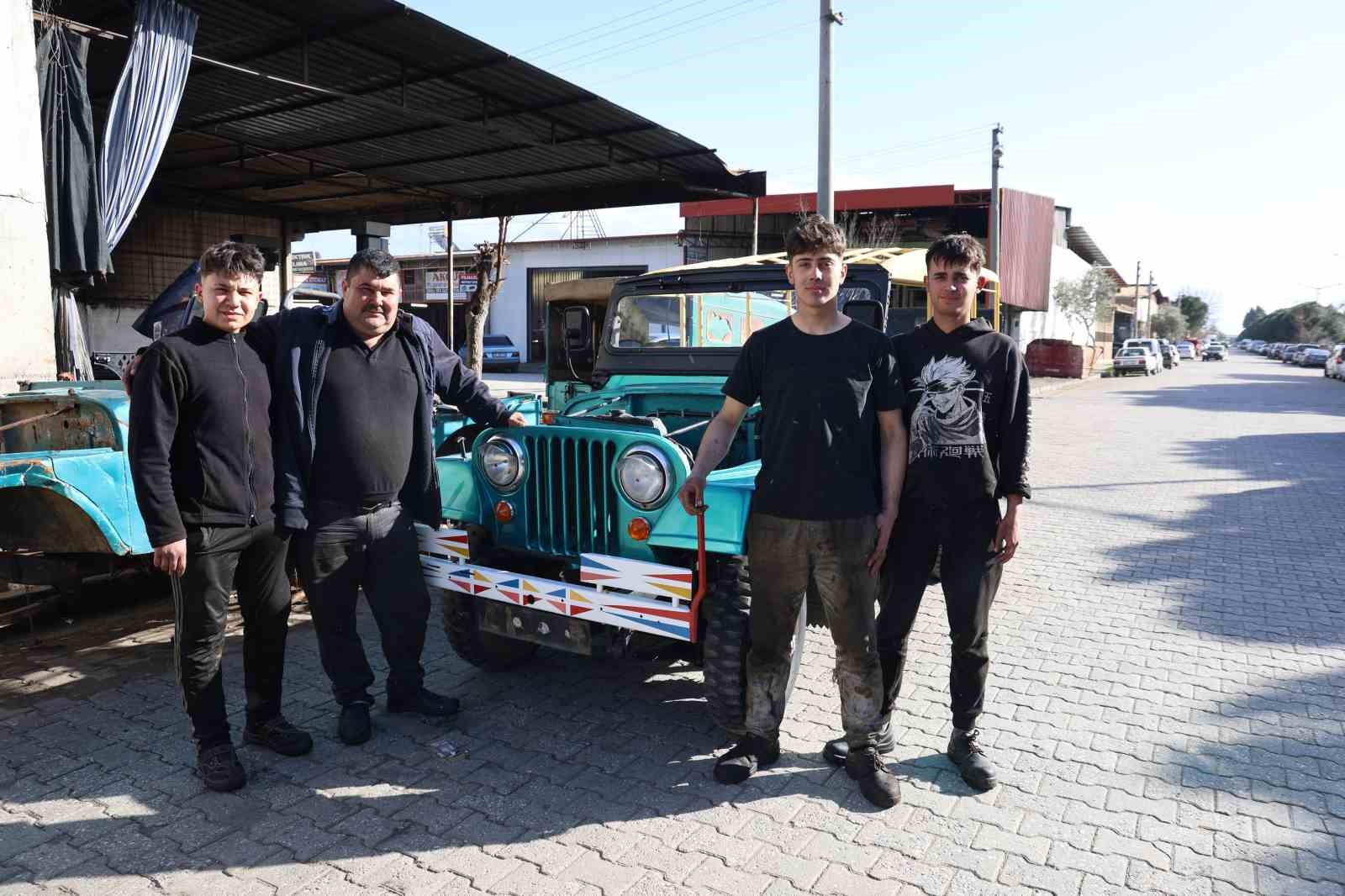 Ali Usta’nın elinde metal yığınları nostaljik bir araca dönüşüyor