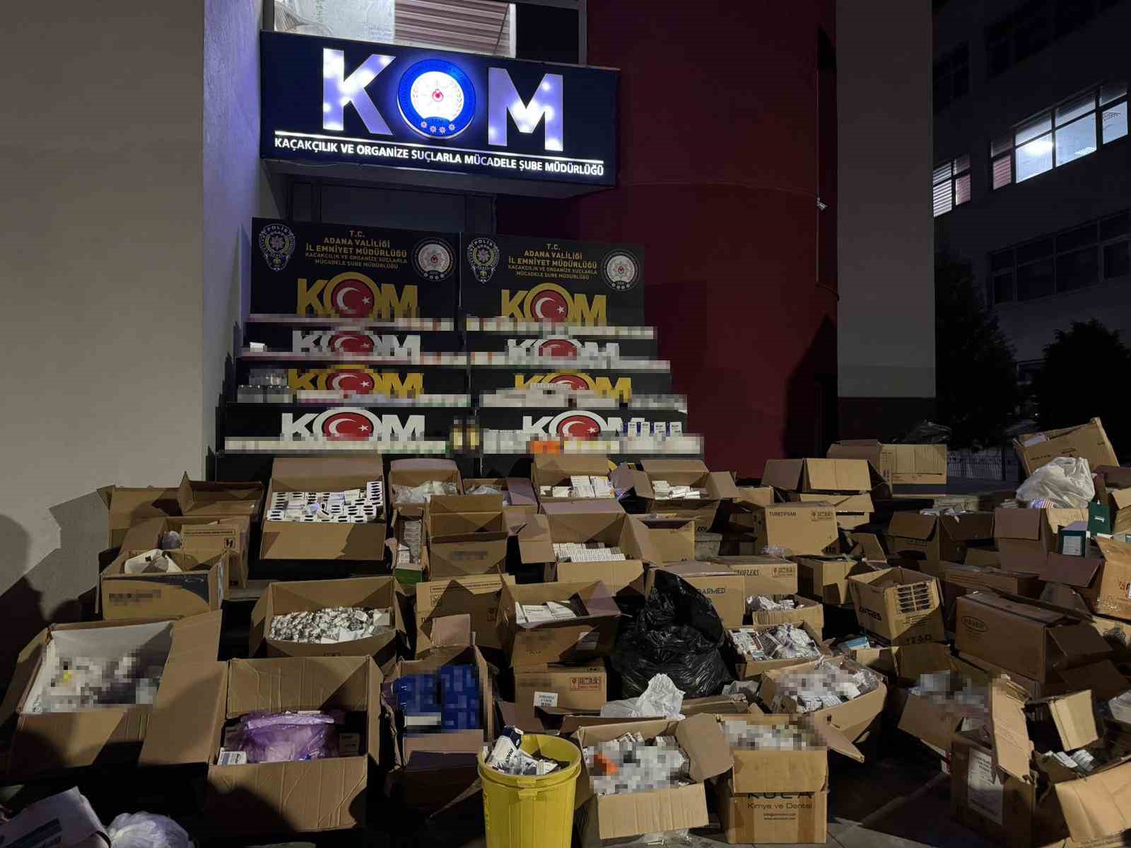 Adana&rsquo;da 1 milyon 123 bin ka&ccedil;ak ila&ccedil; ele ge&ccedil;irildi
