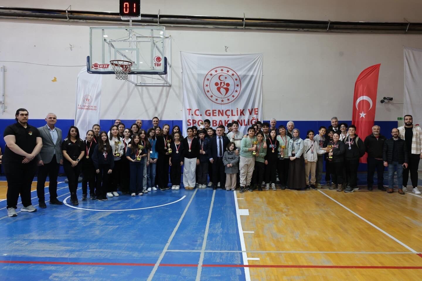 Bilecik&rsquo;te satran&ccedil; şampiyonlarına madalya
