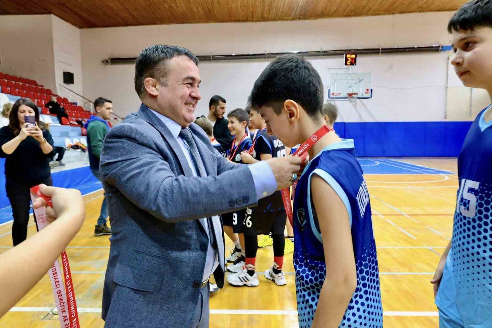 Bilecik’te Küçükler Basketbol Müsabakaları tamamlandı