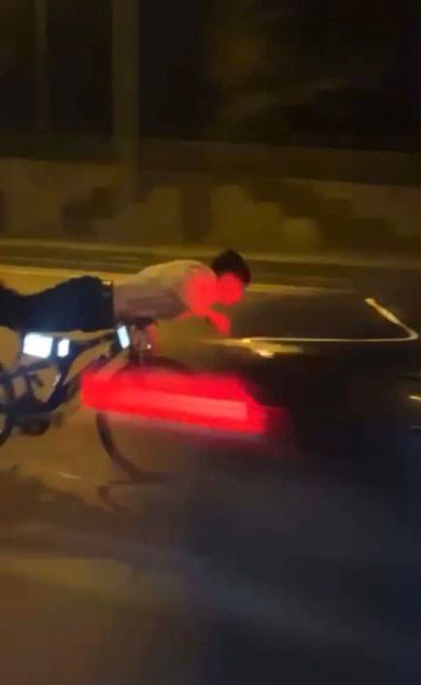 İpekyolu’nda bisikletle tehlikeli hareketler ölüm getirdi