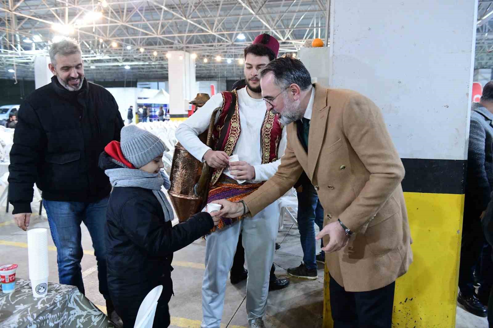 Kestel&rsquo;de geleneksel sokak iftarı coşkusu
