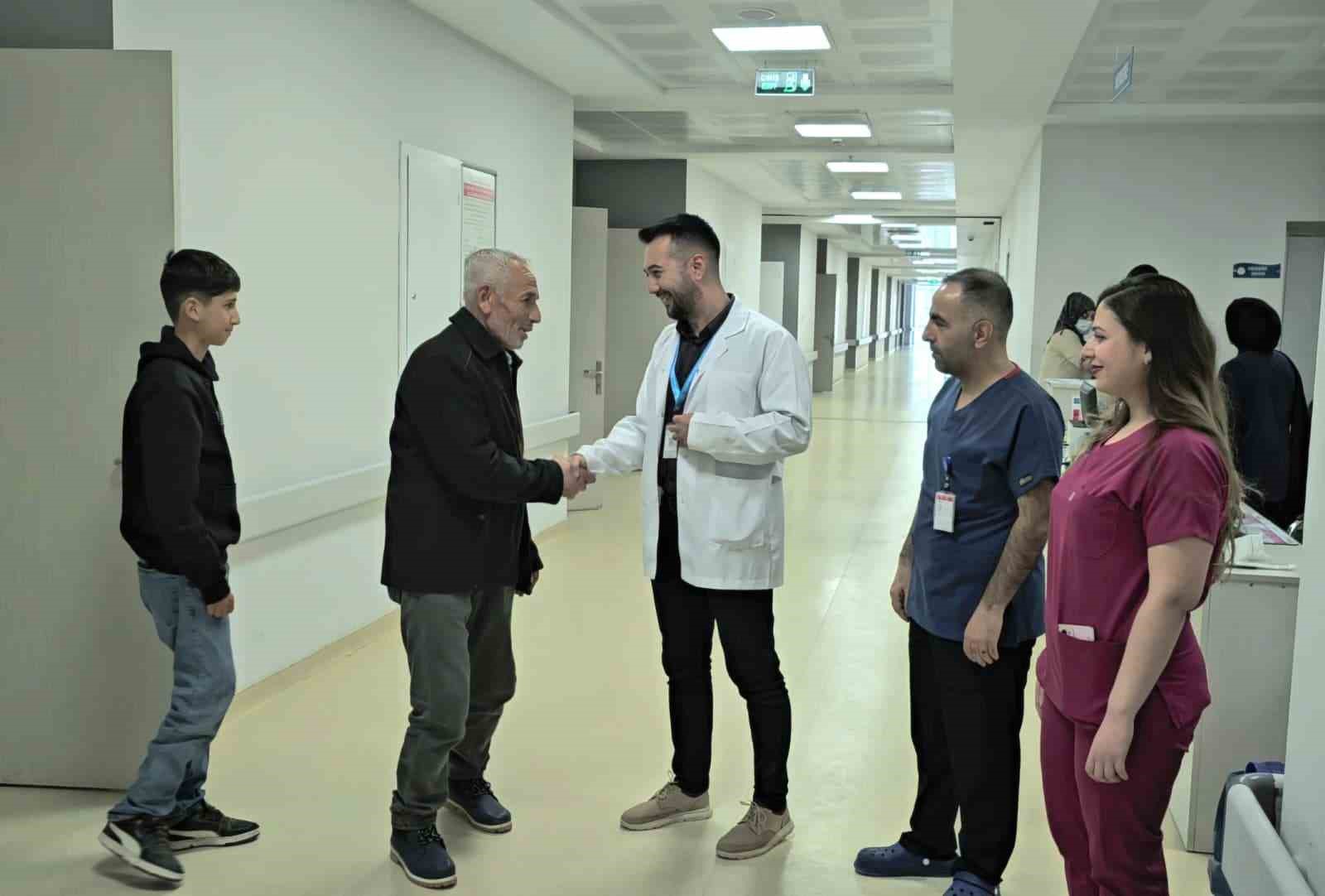 Mardin&rsquo;de 12 yaşındaki &ccedil;ocuk kapalı b&ouml;brek ameliyatı ile sağlığına kavuştu
