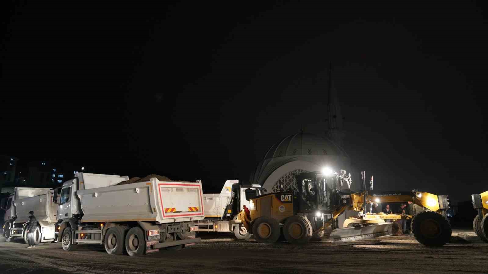 Battalgazi’de Çamurlu TOKİ cami çevresindeki çalışmalar tamamlandı
