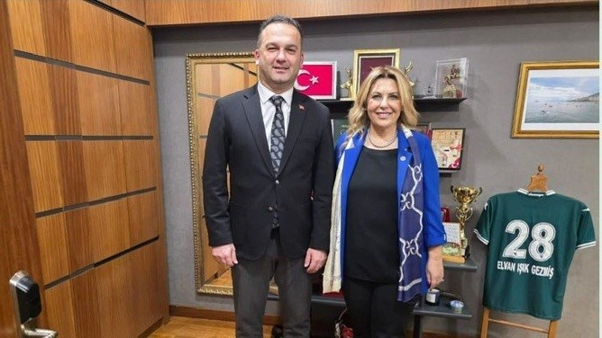 Giresun&rsquo;da CHP&rsquo;li Belediye Başkanı ve İl Genel Meclis &uuml;yesinin taciz skandallarına CHP&rsquo;li vekilin tavrı şaşırttı
