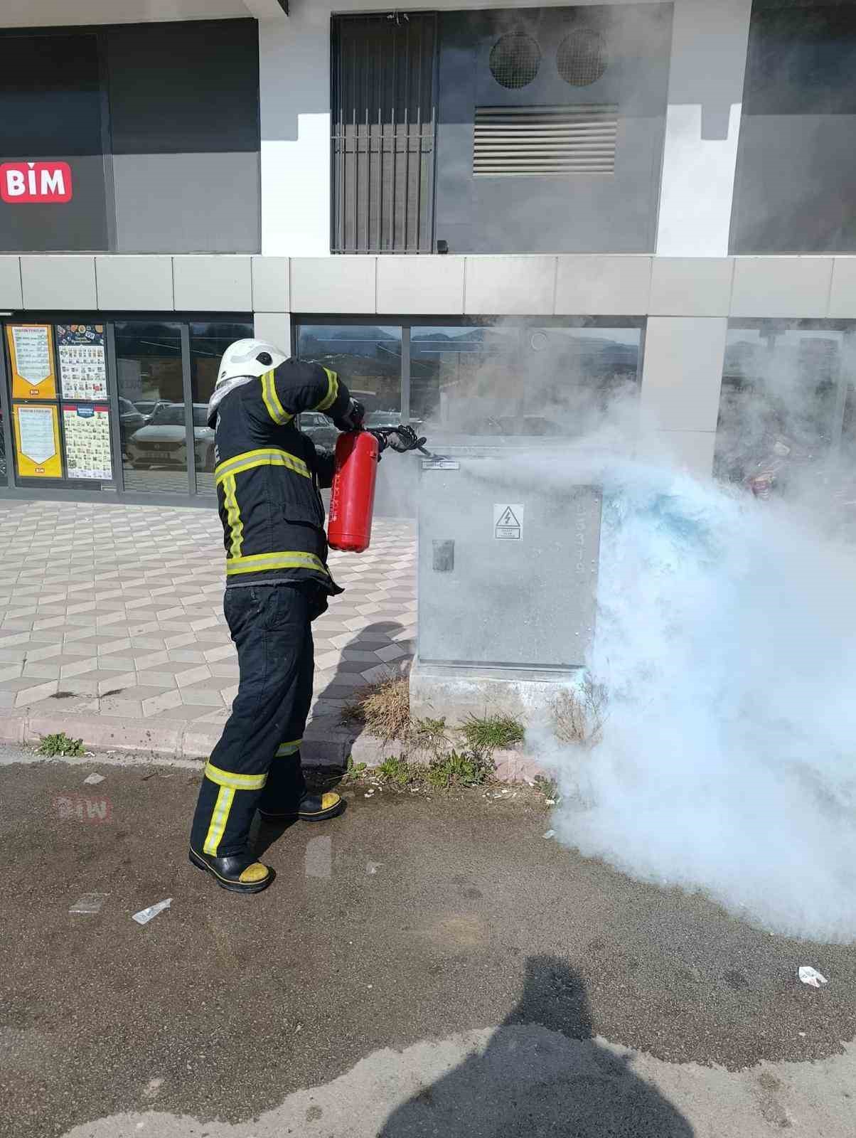 Burdur’da trafoda yangın paniği