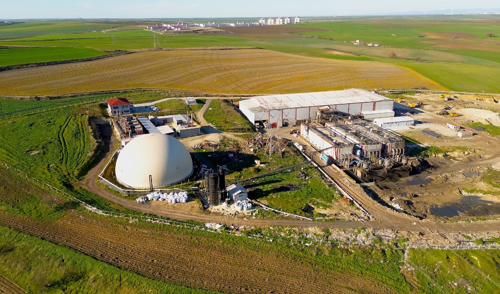 &Ccedil;&ouml;pten elektrik &uuml;retiliyor
