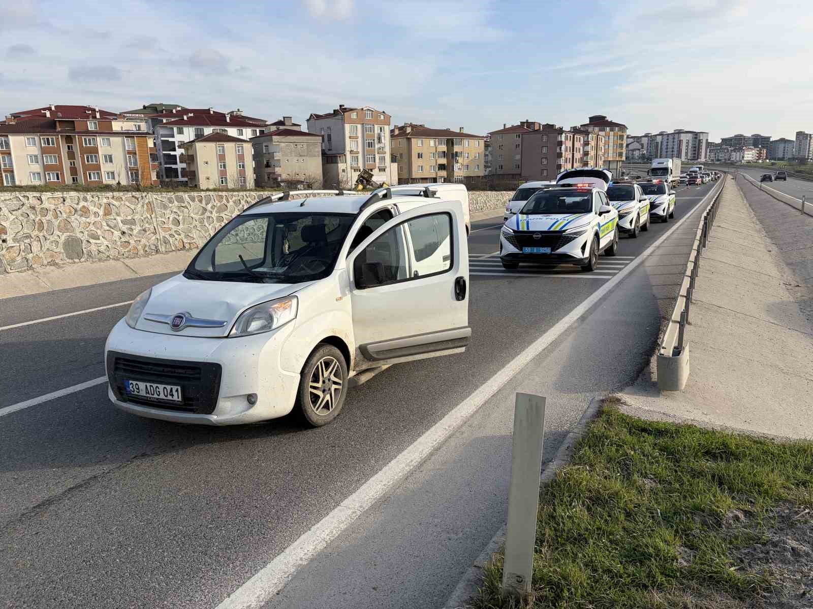 Tekirdağ&rsquo;da otomobilin &ccedil;aptığı kadın yaralandı

