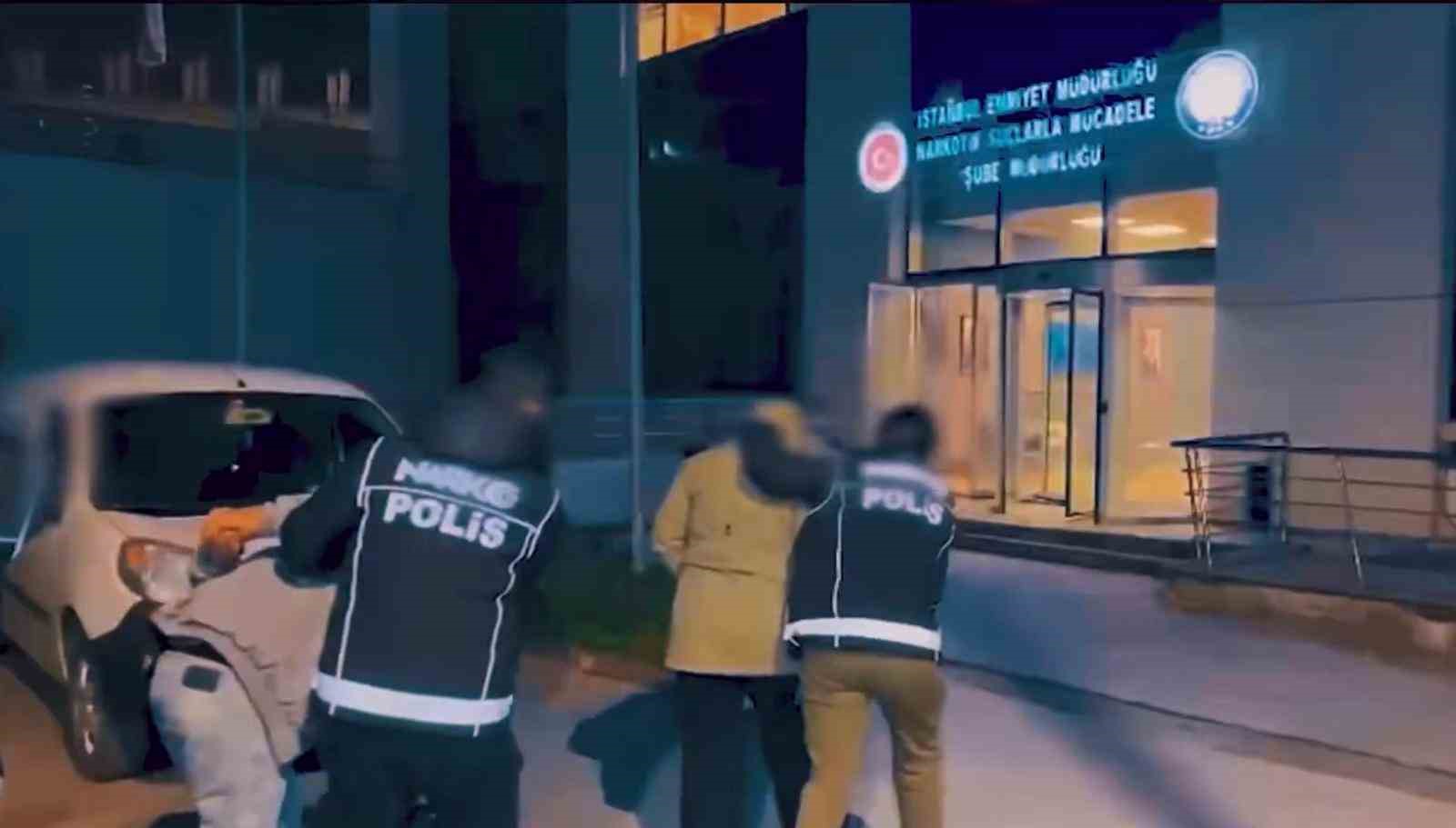 İ&ccedil;işleri Bakanlığı: "75 ilde d&uuml;zenlenen operasyonlar sonucu, 958 kilo uyuşturucu madde ve 1 milyon 263 bin 58 adet uyuşturucu hap ele ge&ccedil;irildi"
