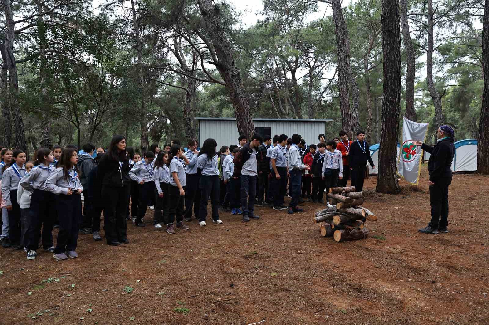 Antalya B&uuml;y&uuml;kşehir Belediyesi izcileri kaynaşma kampında buluştu
