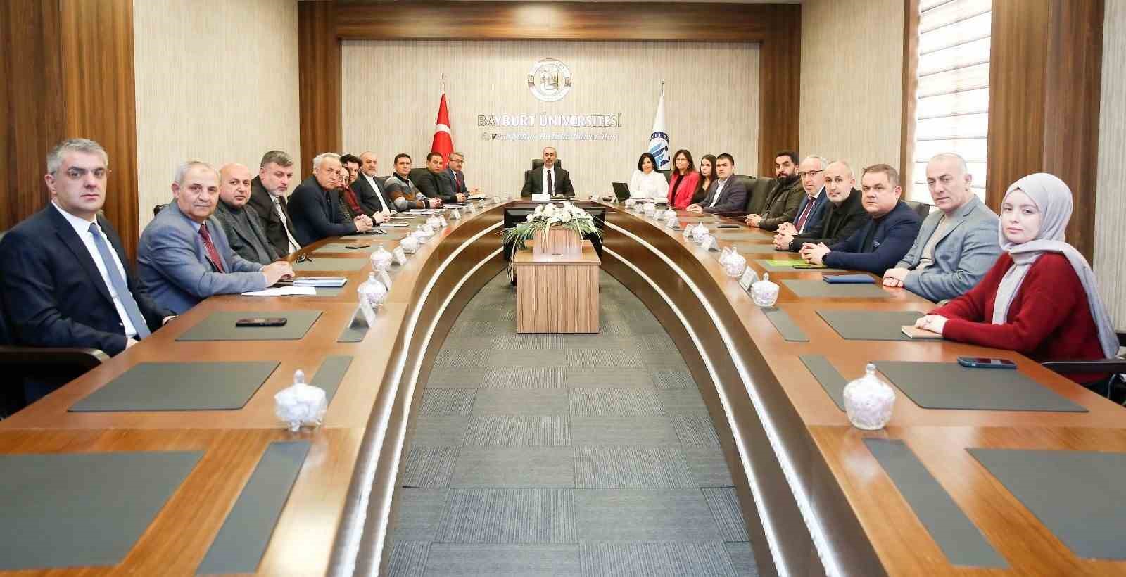 Bayburt Üniversitesi Kalite Komisyonu 2026 yılı ilk toplantısını gerçekleştirdi