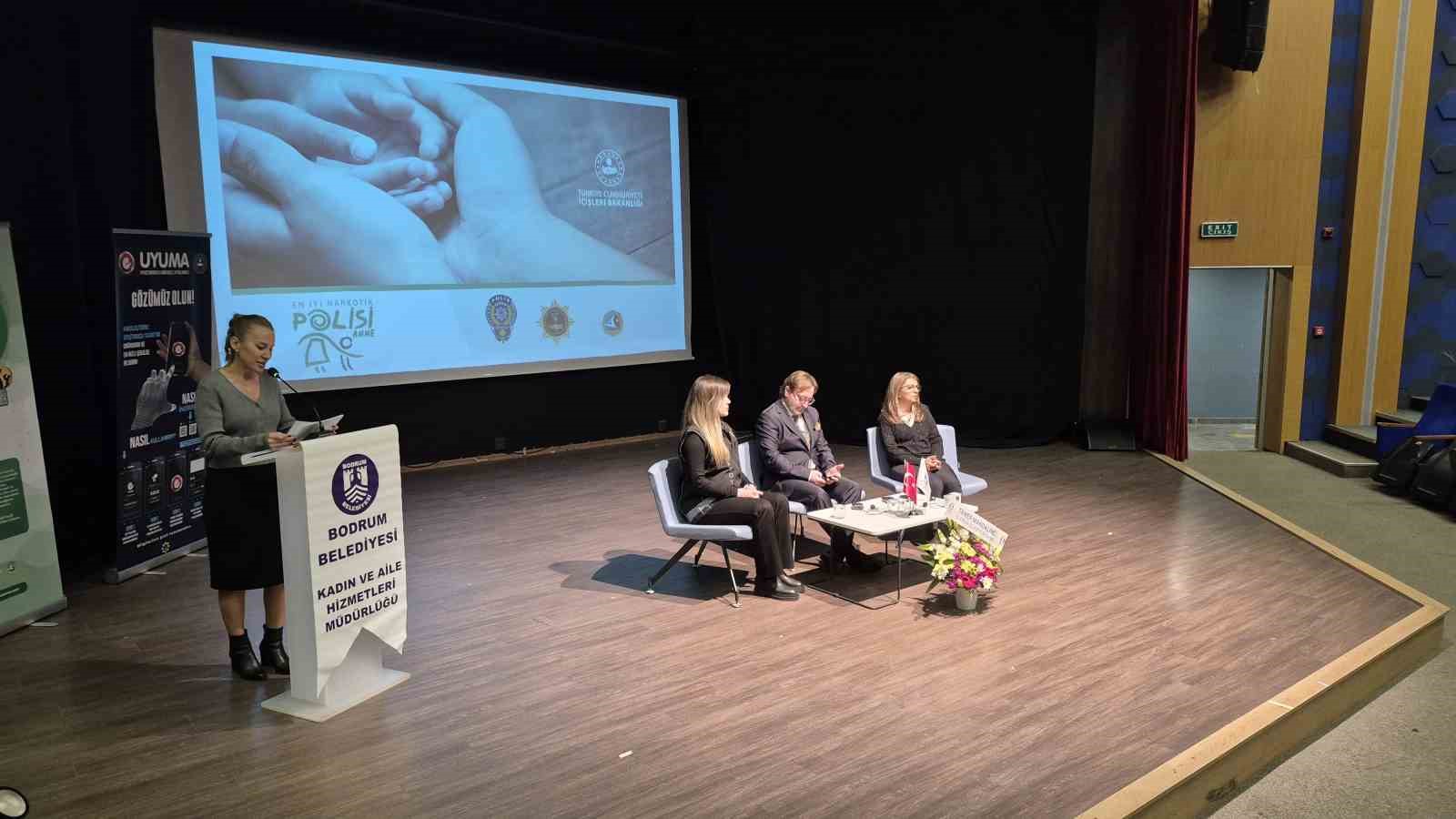 Madde bağımlılığıyla mücadele paneli düzenlendi