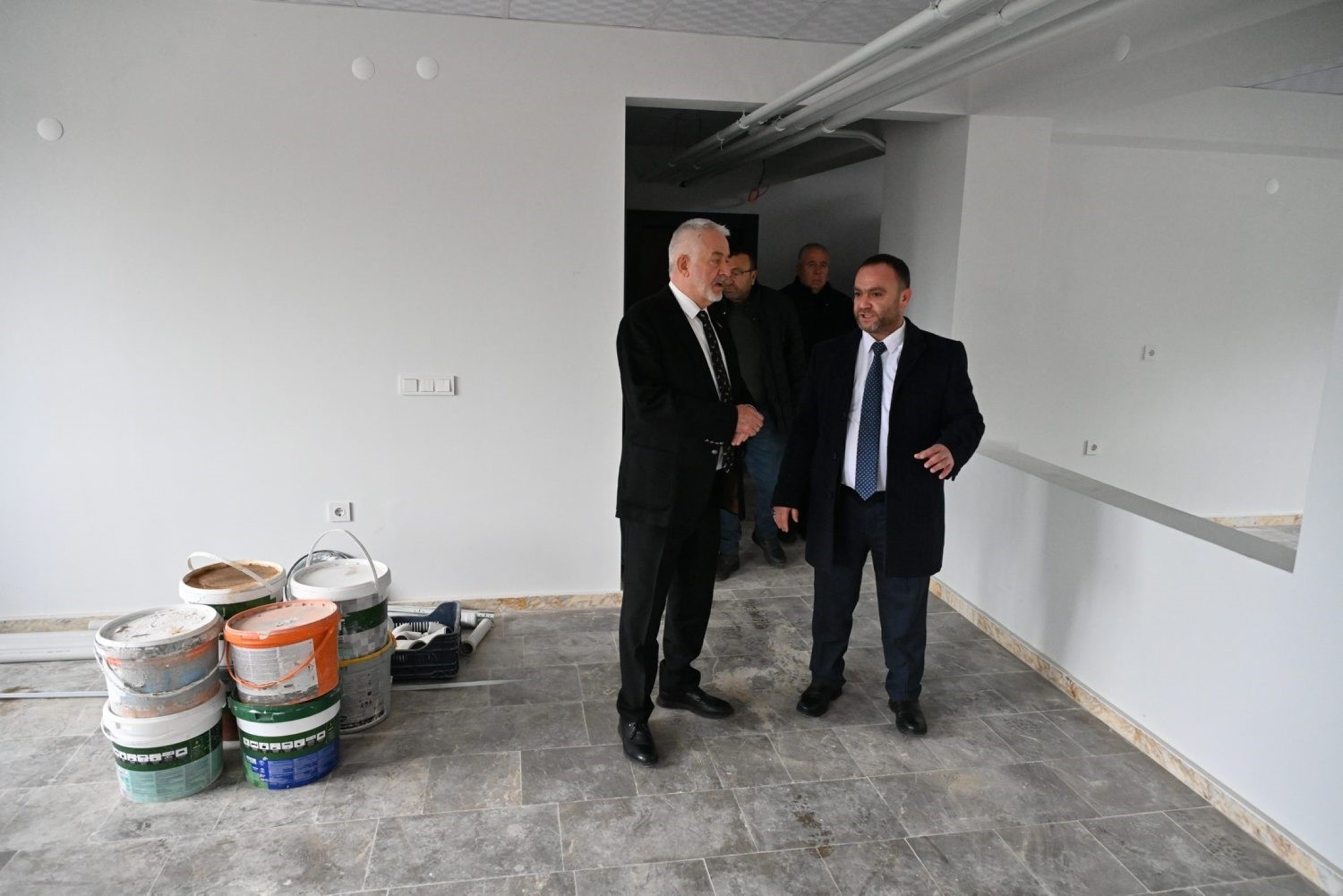 Isparta Belediyesi&rsquo;nden S&uuml;t&ccedil;&uuml;ler&rsquo;de yeni &ouml;ğrenci yurduna yardım eli
