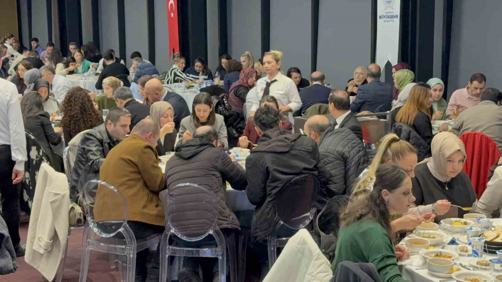 Samsun Adliyesi&rsquo;nde 700 kişilik mesai kardeşliği iftarı
