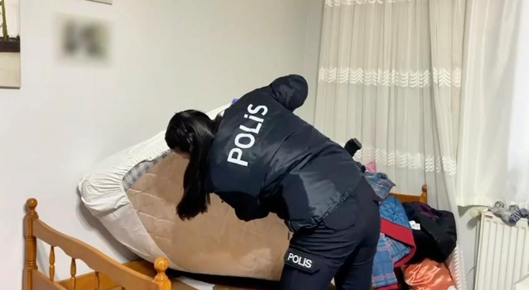 FET&Ouml; ş&uuml;phelisi 6 kişi yakalandı
