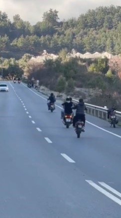 &Ccedil;ocukların motosikletli akrobasisine 37 bin lira ceza
