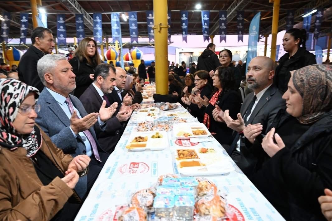 Başkan &Ccedil;er&ccedil;ioğlu Atat&uuml;rk Parkı tartışmalarına son noktayı koydu
