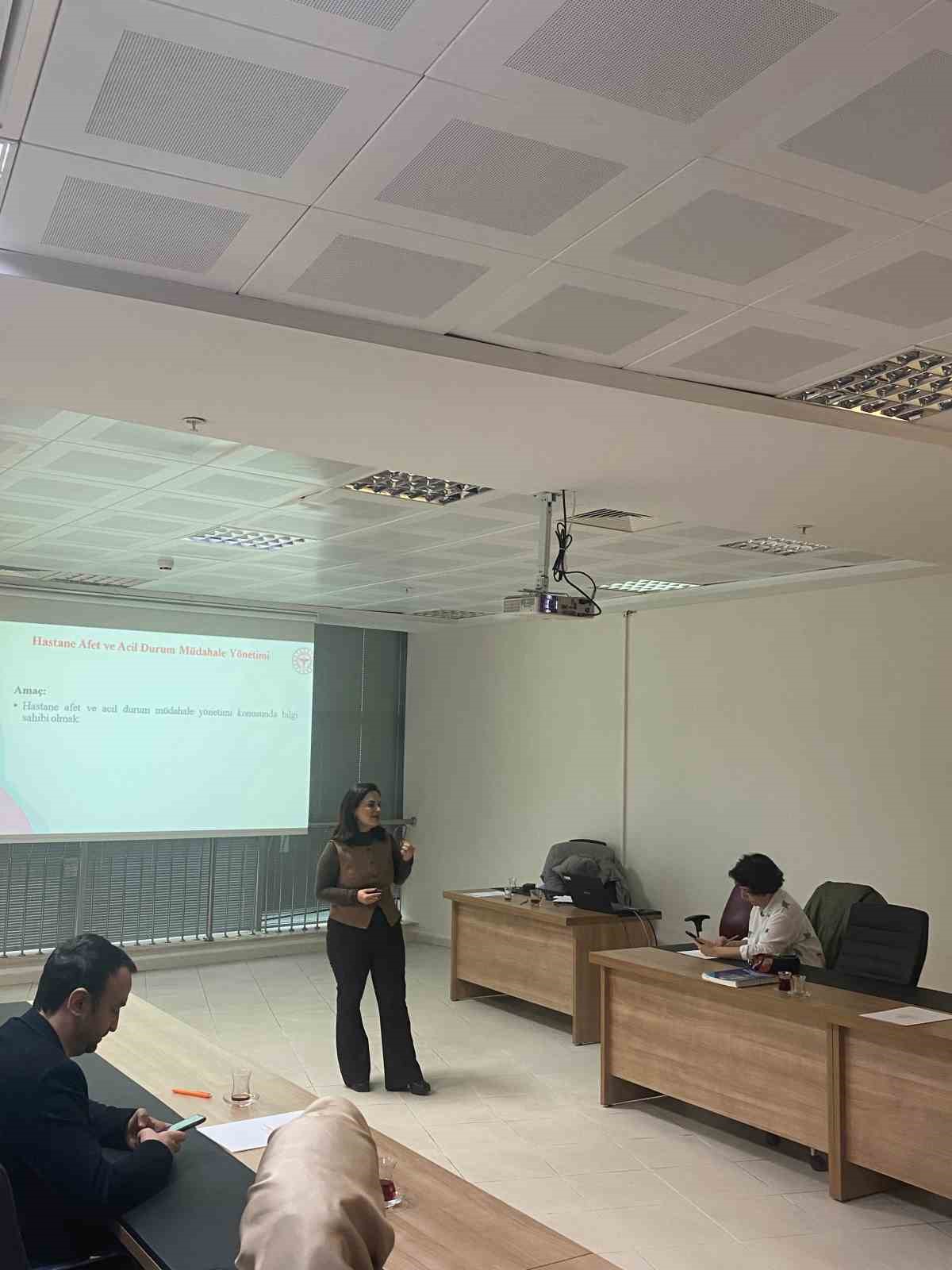 D&uuml;zce&rsquo;de HAP y&ouml;netici eğitimi yapıldı
