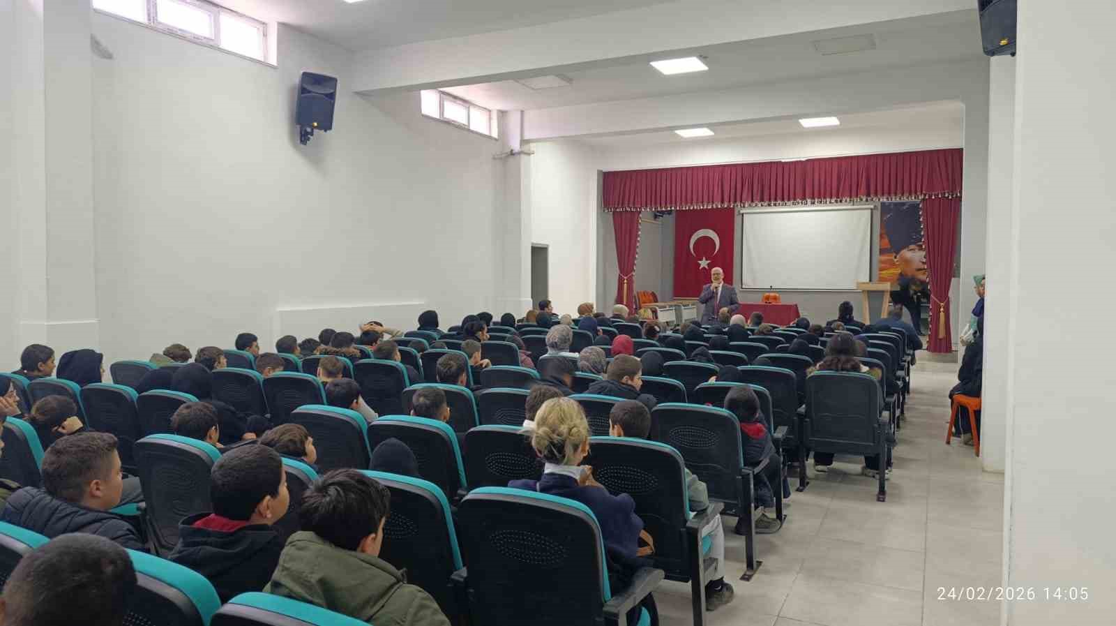 T&uuml;rkeli&rsquo;de "Ramazan, Cami ve Hayat" konferansı
