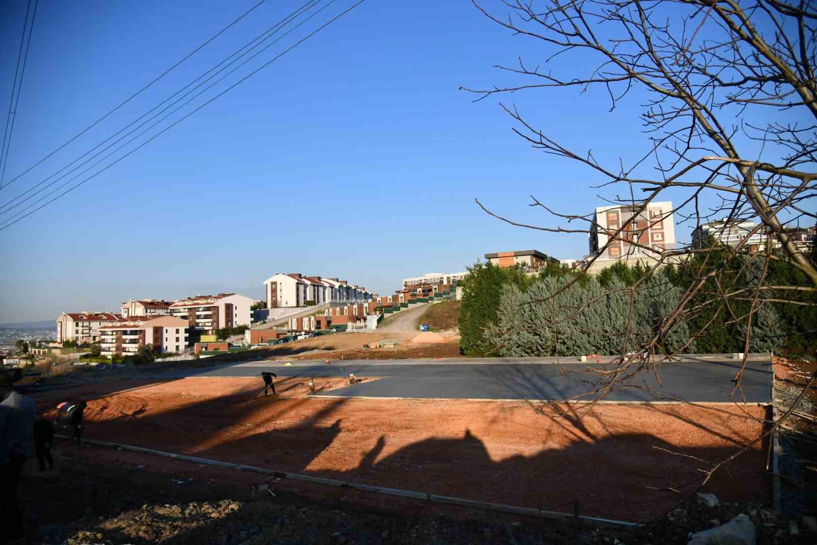 Yeşilyurt Millet Bah&ccedil;esi&rsquo;nde &ccedil;alışmalar hızlandı
