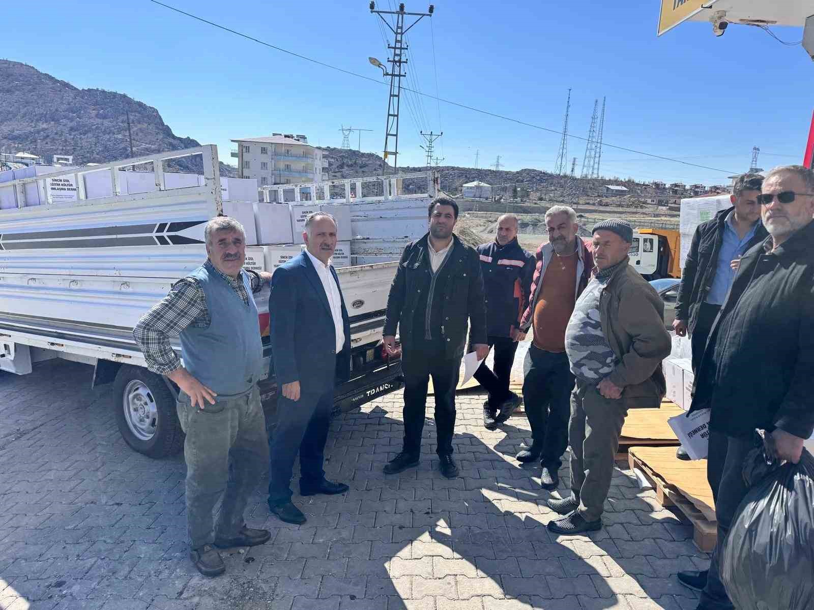 Sincik’te bin aileye ramazan kolisi desteği