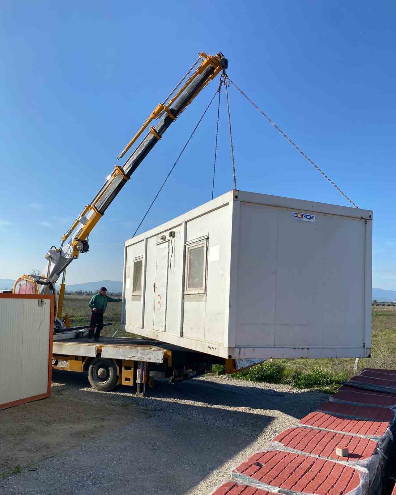 Engelli vatandaşın barınma sorunu konteyner evle &ccedil;&ouml;z&uuml;ld&uuml;
