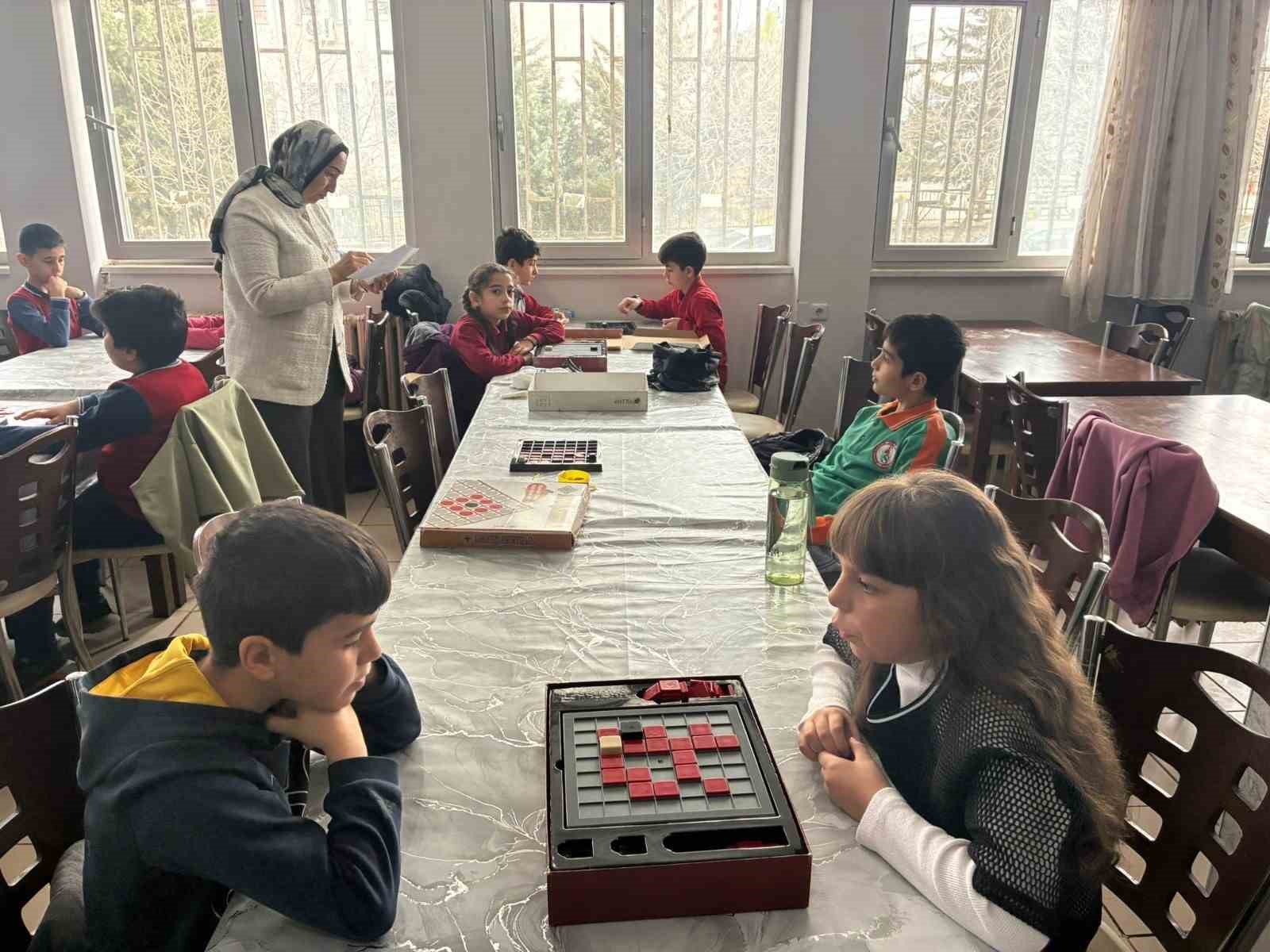 T&uuml;rkiye T&uuml;m Akıl ve Zeka Oyunları 2026 Ulusal Turnuvası d&uuml;zenlendi
